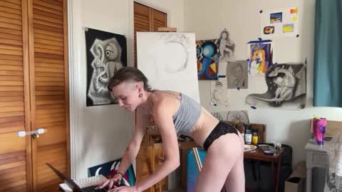 Azerai online show from December 17, 2025, 5:08 pm