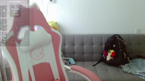 Azu  online show from May 2, 2026, 12:32 pm