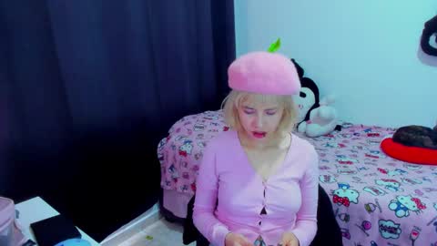 Azu Moure online show from February 28, 2026, 5:25 pm