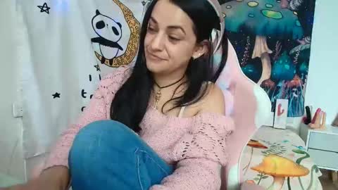Snapshot of azucenaxxxgp chatting on April 27, 2026, 6:39 pm Azucena R online show from April 27, 2026, 6:39 pm