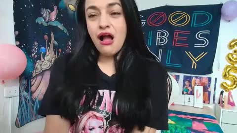 Snapshot of azucenaxxxgp chatting on May 15, 2026, 2:35 pm Azucena R online show from May 15, 2026, 2:35 pm
