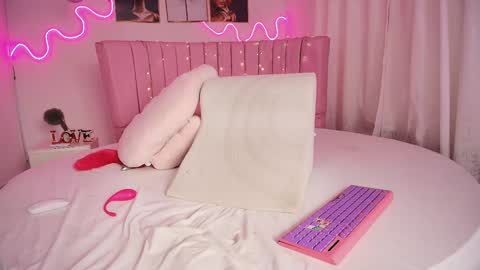 PRINCESS AZUL. online show from December 28, 2024, 11:16 pm