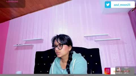 azul_moon online show from September 10, 2025, 3:39 am