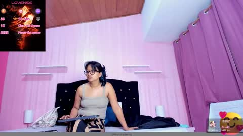 azul_moon online show from September 13, 2025, 3:17 am