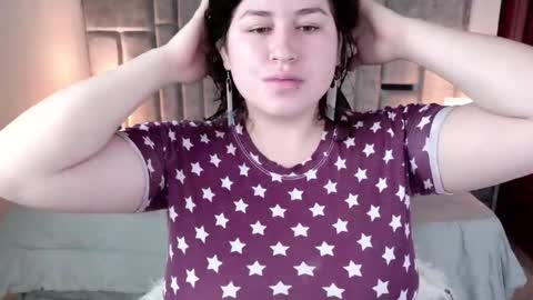 Snapshot of azul_veraa chatting on May 2, 2026, 12:10 pm Azul online show from May 2, 2026, 12:10 pm