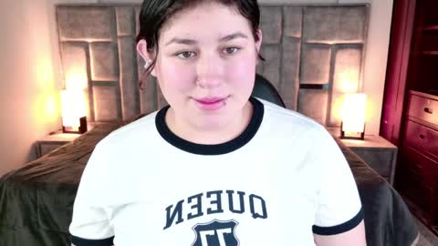 Snapshot of azul_veraa chatting on June 4, 2026, 12:11 pm Azul online show from June 4, 2026, 12:11 pm