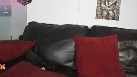 Snapshot of azulenna_05 chatting on February 15, 2026, 11:45 pm lenna online show from February 15, 2026, 11:45 pm