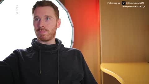 Azul online show from February 6, 2025, 6:56 pm