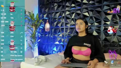 Azuraby online show from January 6, 2025, 11:52 pm
