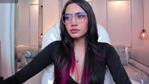 Azura online show from October 6, 2025, 7:22 pm