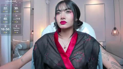 Azura online show from October 30, 2025, 7:47 pm