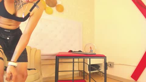 Anny online show from September 14, 2025, 8:08 pm