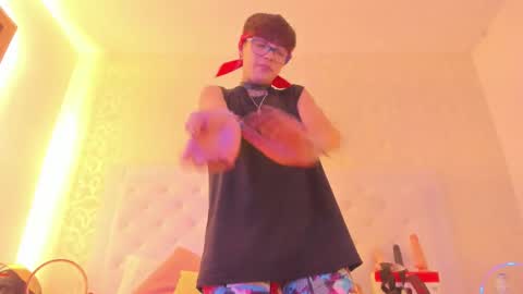 Anny online show from September 26, 2025, 8:13 pm