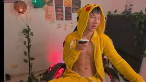 Snapshot of baaby_boyy chatting on April 28, 2026, 1:26 am odeley online show from April 28, 2026, 1:26 am