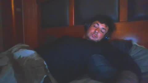 baadddboooy69 online show from November 3, 2025, 4:52 pm