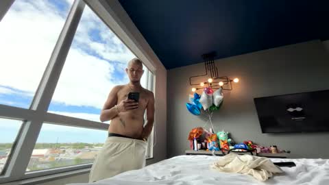 Snapshot of babboy25 chatting on June 5, 2026, 7:30 pm babboy25 online show from June 5, 2026, 7:30 pm