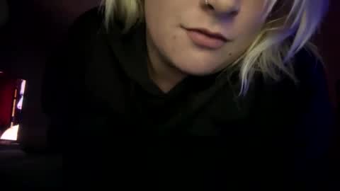 babbyykrista online show from October 7, 2025, 3:14 am