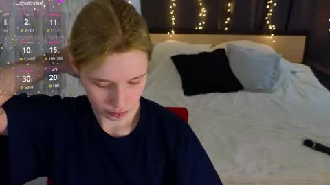 Sweety Eva online show from March 12, 2026, 11:49 am