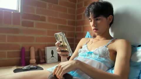 babitas44 online show from November 14, 2025, 7:45 pm