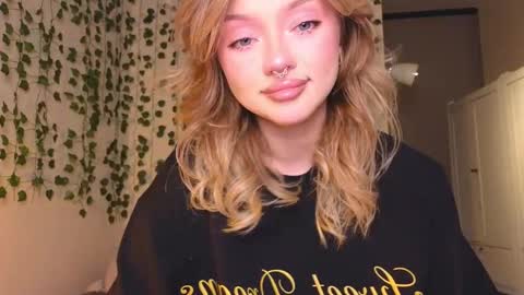 bb adele  online show from March 5, 2025, 9:15 pm