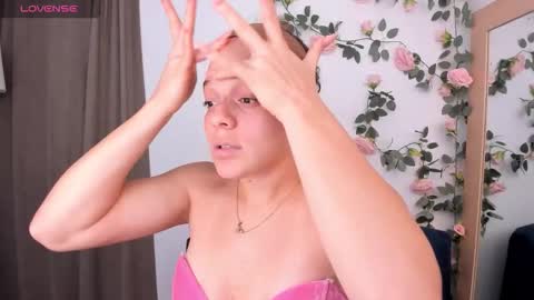 Snapshot of baby_ashly chatting on September 15, 2025, 1:38 am baby ashly online show from September 15, 2025, 1:38 am