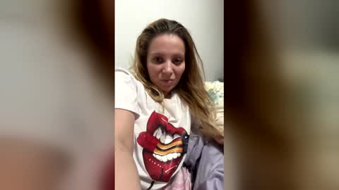 Baby Blonde online show from April 21, 2026, 6:01 pm