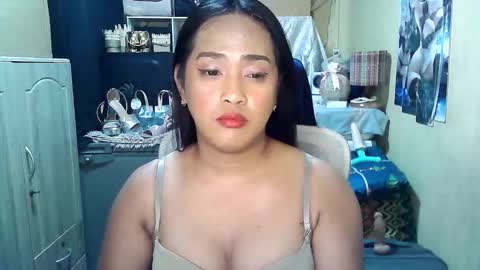 cassandra online show from January 18, 2026, 9:46 am