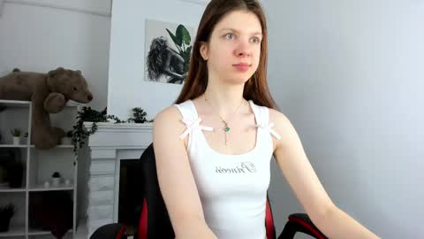 Snapshot of baby_evalena chatting on March 11, 2025, 9:02 am Evalena maybe just Eva online show from March 11, 2025, 9:02 am