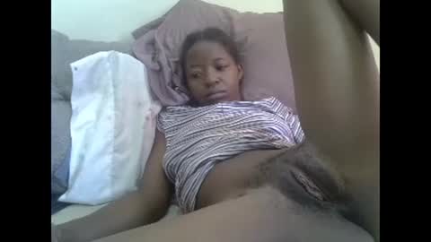 baby_facii online show from February 26, 2025, 9:32 am