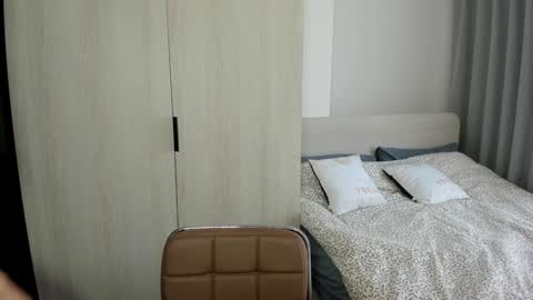 Snapshot of baby_for_daddy18 chatting on December 25, 2024, 3:40 am Call me baby real name Eva online show from December 25, 2024, 3:40 am