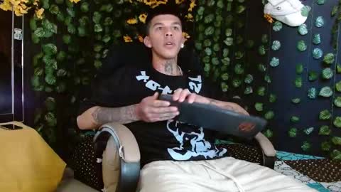 OF GxoXabs online show from December 11, 2024, 1:06 pm