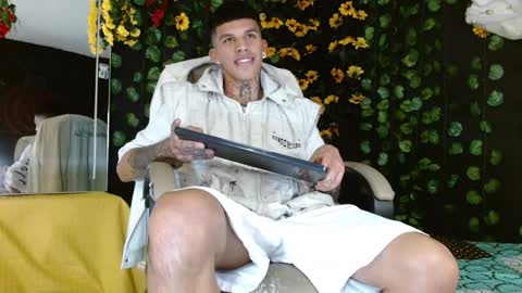 OF GxoXabs online show from December 16, 2024, 12:48 am