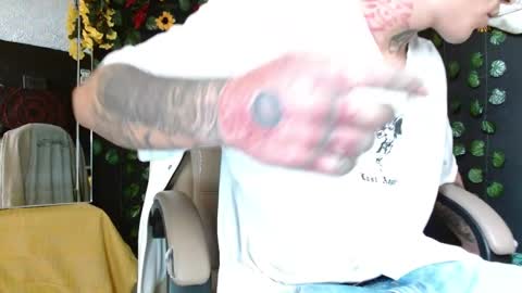 OF GxoXabs online show from December 16, 2024, 1:43 pm