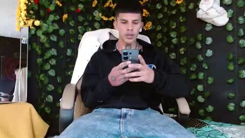 OF GxoXabs online show from December 18, 2024, 8:14 pm