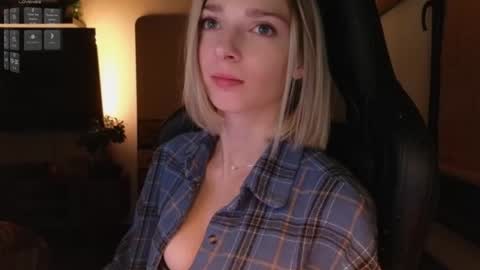 baby gopn1k online show from November 21, 2025, 5:06 am