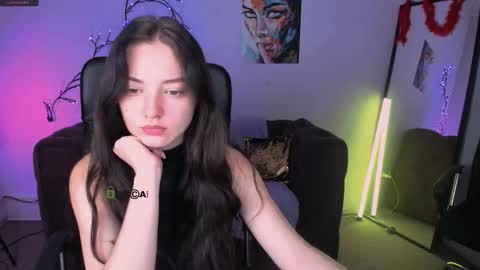 baby online show from December 2, 2025, 6:41 am