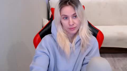 Snapshot of baby_kitte chatting on December 9, 2024, 9:39 am baby_kitte online show from December 9, 2024, 9:39 am