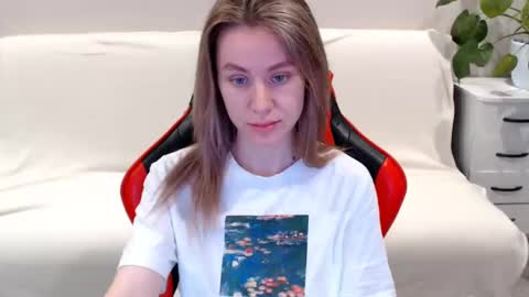 Snapshot of baby_kitte chatting on January 22, 2025, 3:52 am baby_kitte online show from January 22, 2025, 3:52 am