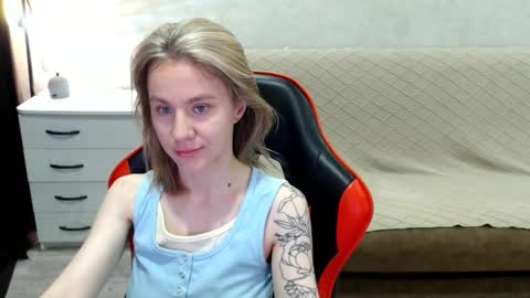 Snapshot of baby_kitte chatting on October 14, 2025, 3:07 am baby_kitte online show from October 14, 2025, 3:07 am