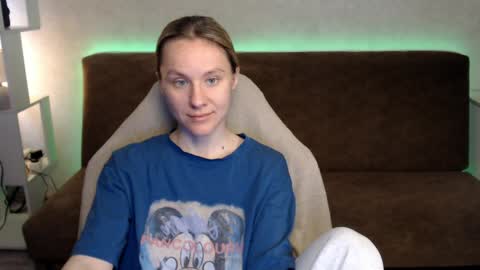 Snapshot of baby_kitte chatting on May 12, 2026, 4:09 am baby_kitte online show from May 12, 2026, 4:09 am
