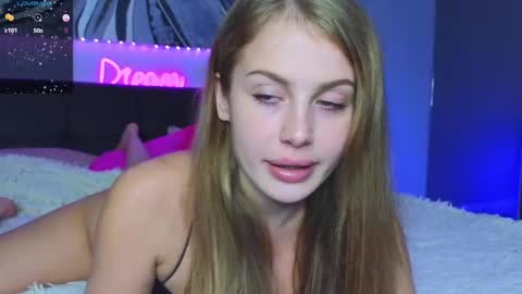 Snapshot of baby_leen chatting on December 3, 2024, 3:22 pm Sharleen online show from December 3, 2024, 3:22 pm