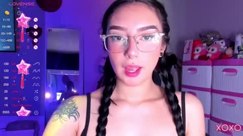 Snapshot of baby_lily1 chatting on September 10, 2025, 11:10 am lily online show from September 10, 2025, 11:10 am