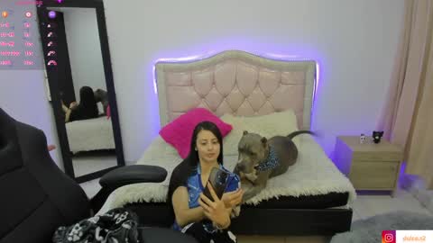 Dulce  Stefa  online show from April 8, 2026, 6:57 am