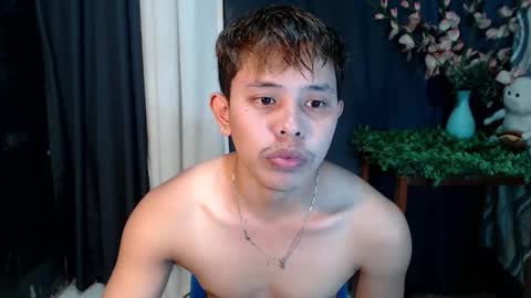 Max online show from March 15, 2026, 7:58 am
