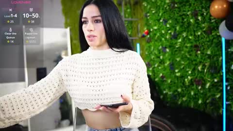 Baby Nico online show from November 17, 2025, 3:51 pm