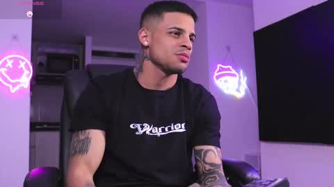 baby_rausch online show from February 12, 2025, 7:44 am