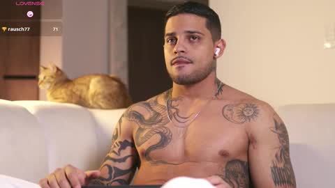 baby_rausch online show from November 27, 2025, 10:39 am