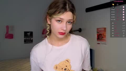 Ruth online show from September 30, 2025, 8:36 pm