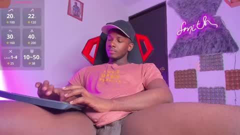 Snapshot of baby_smith chatting on March 7, 2025, 8:13 am FOLLOW ME online show from March 7, 2025, 8:13 am