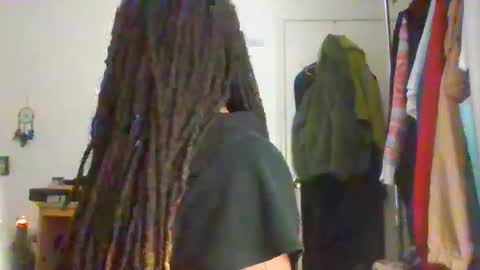 Snapshot of baby_sno336072 chatting on February 20, 2025, 6:24 pm BabySno online show from February 20, 2025, 6:24 pm